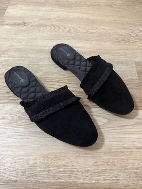 Birdies The Ani Fringe Suede Slip On Mules Black Size 9 Asymmetrical Boho
Chic